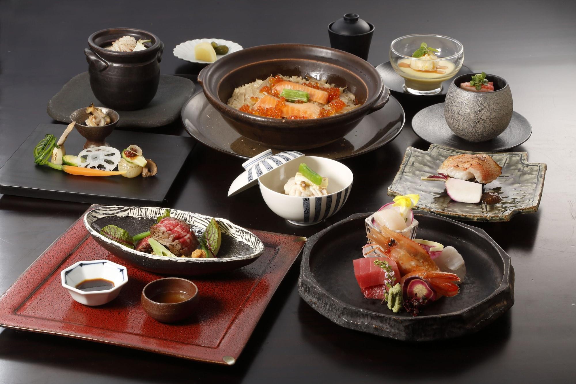 Konbu Onsen Tsuruga Moku-no-sho 4* Niseko